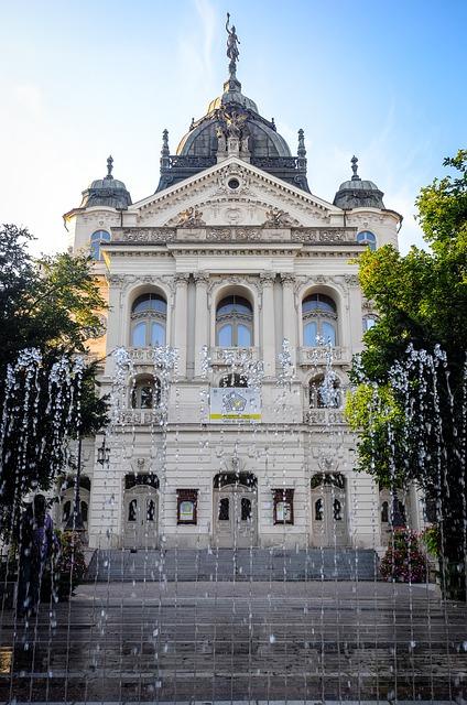 Parkování Luhačovice: Bezstarostné Parkování v Luhačovicích 2 g14e381e1ae10743513f4f5105cd74579cdc7dd1cf123d935434e8eed8e14f8dde55384bad3395fa3737e79259a6fff15c15bcbe3f3b42a2e5c23ace0695f47f5 640